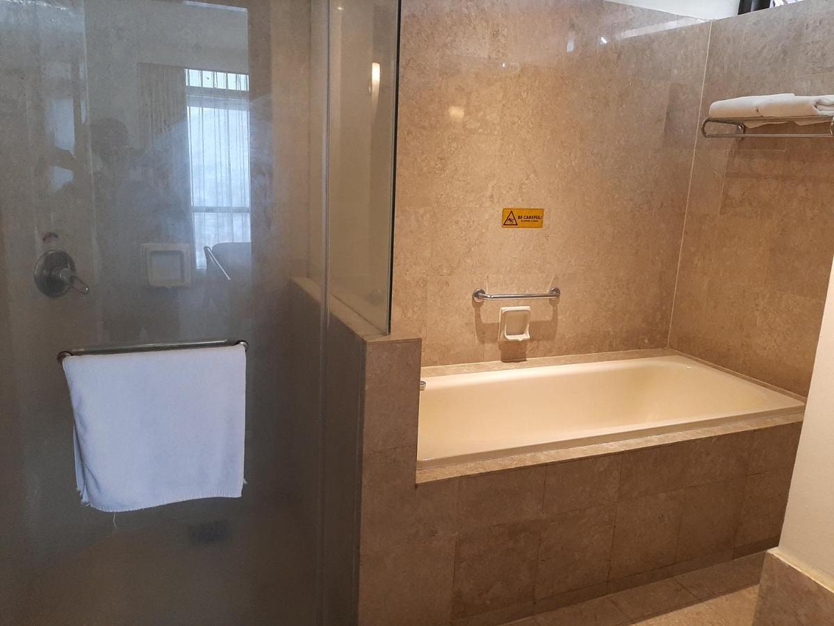 Family Apartment At Times Square 吉隆坡 外观 照片